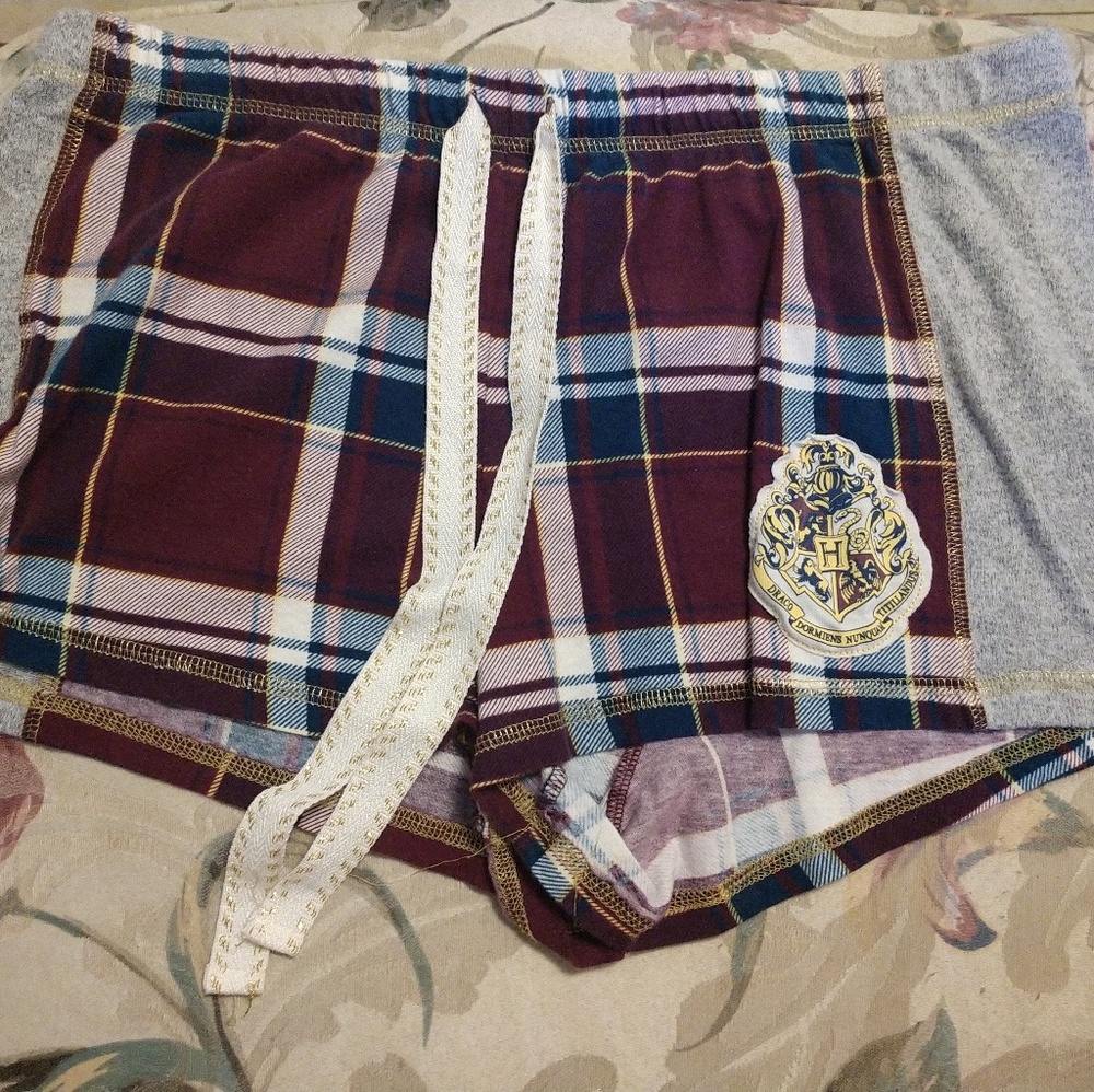 2 harry potter shorts